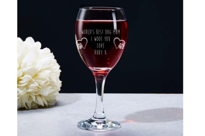 Personalised dog mum Wine Glass